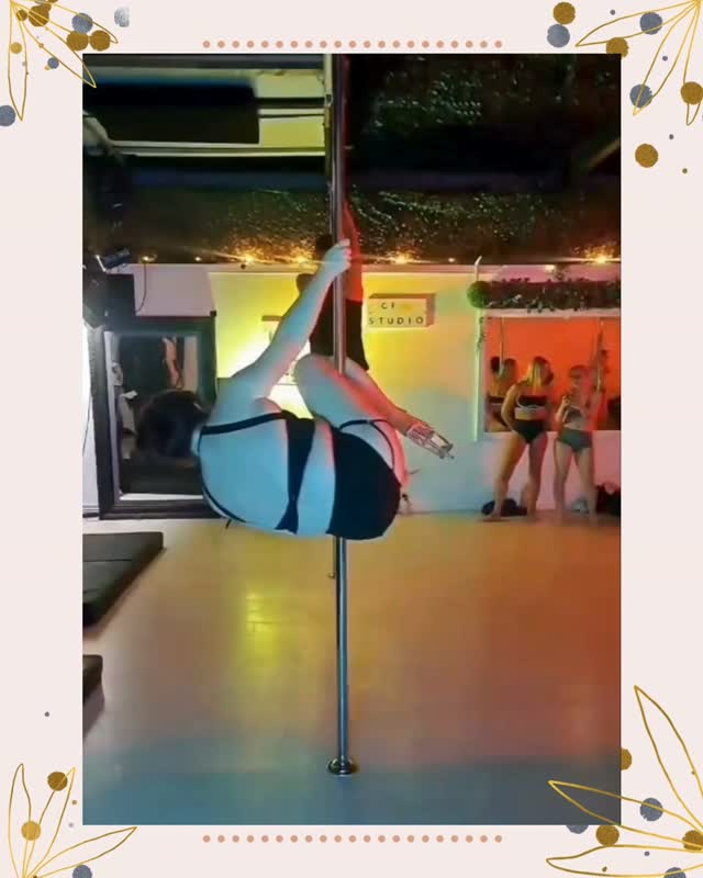 Always wanted to learn to pole dance? 💃✨️

Come and join our classes at CFC Studios in Birmingham City centre! 💚 

Classes are suitable for complete beginners to advanced level 😍

⏰️ EVERY TUESDAY at 6pm and 7:10pm 

Check our highlights for all of the info on our two venues and joining your first pole dancing class 🥰💚

The venue has FREE PARKING! 🚘

#birminghamdance #birmingham #birminghampole #danceclassesbirmingham #poledancebirmingham bitmingham